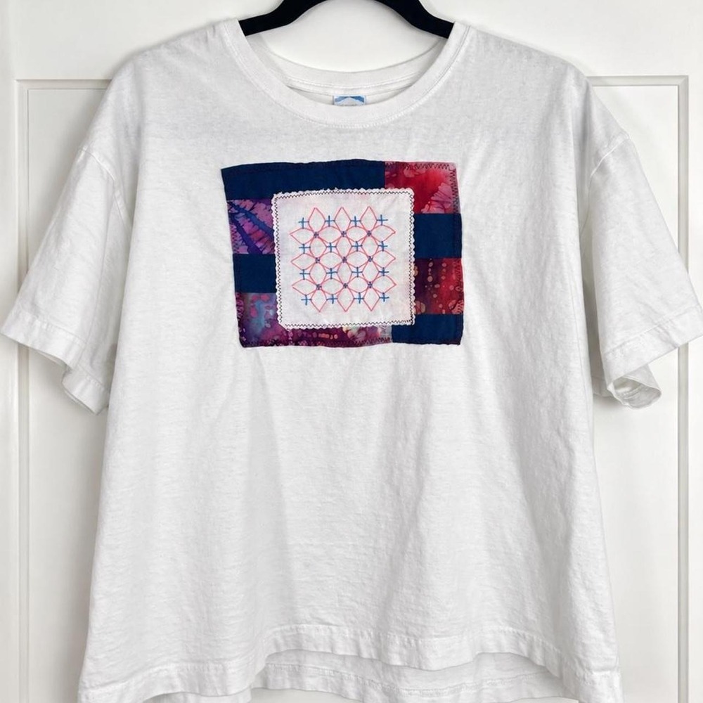 Handmade Patchwork Quilt Appliqué Tee — White